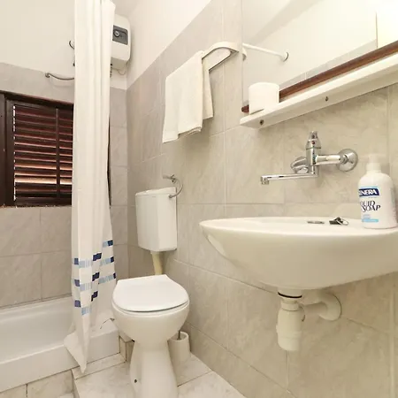 Karbuni By The Sea - One Bedroom With Terrace And Sea View A4 * Blato (Korcula)