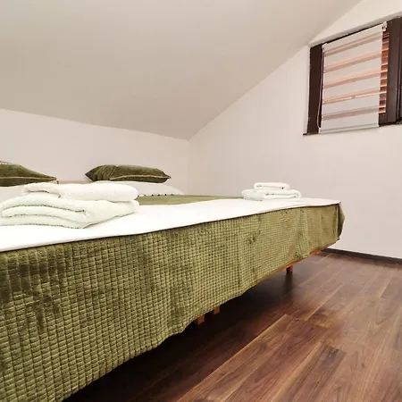 Apartment Karbuni By The Sea - One Bedroom With Terrace And Sea View A4