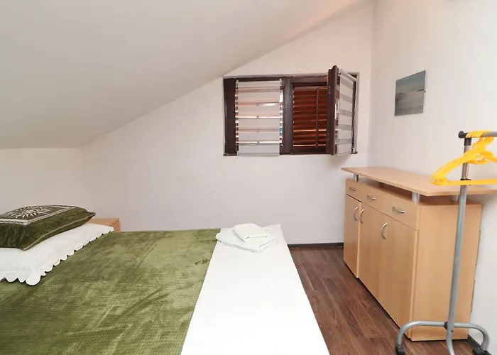 Karbuni By The Sea - One Bedroom With Terrace And Sea View A4 Appartement Blato (Korcula)